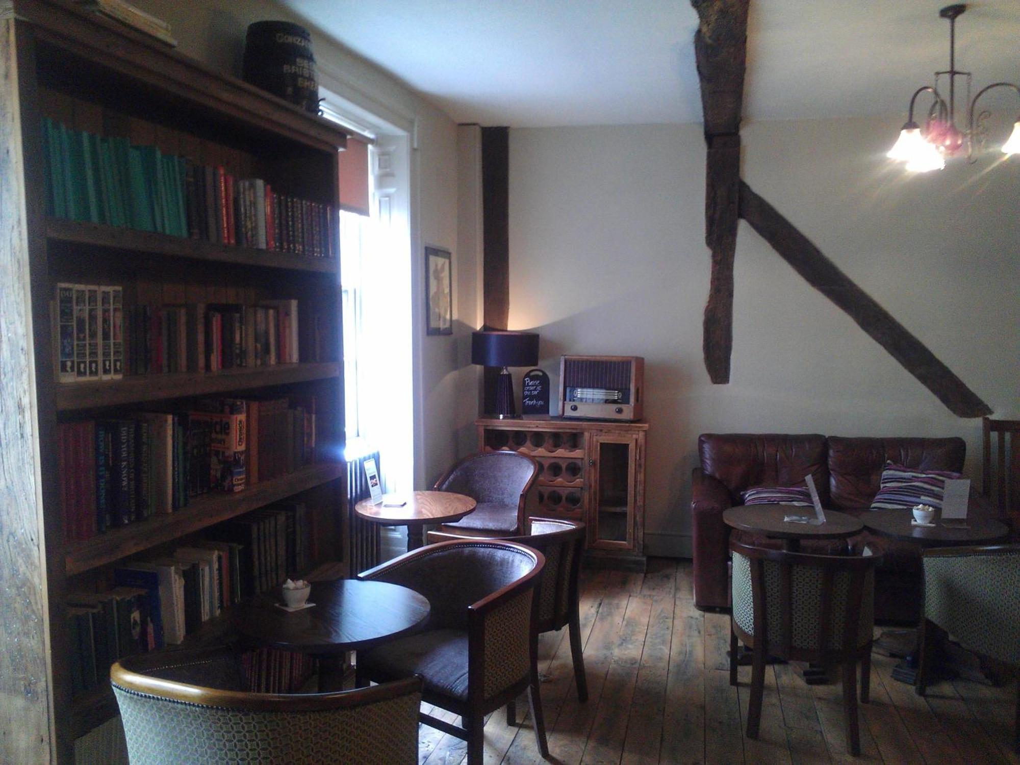 The Kings Head Hotel Ross-on-Wye ภายนอก รูปภาพ