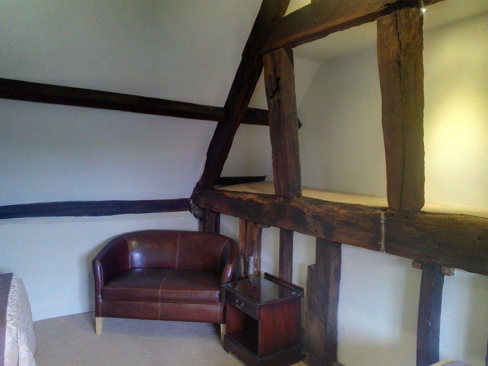 The Kings Head Hotel Ross-on-Wye ภายนอก รูปภาพ