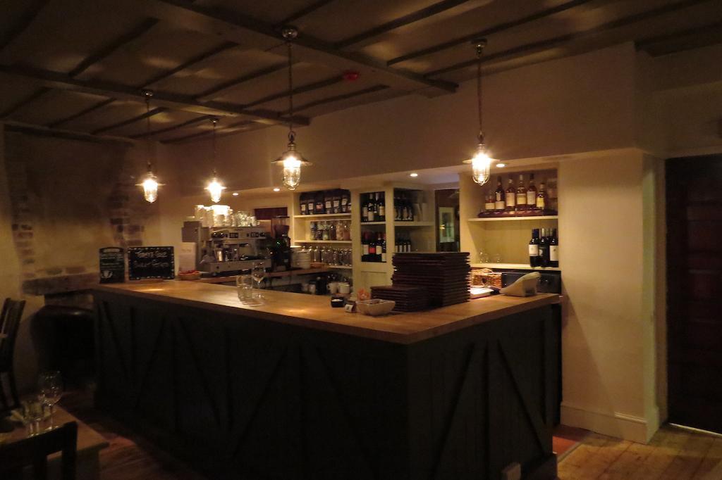 The Kings Head Hotel Ross-on-Wye ภายนอก รูปภาพ